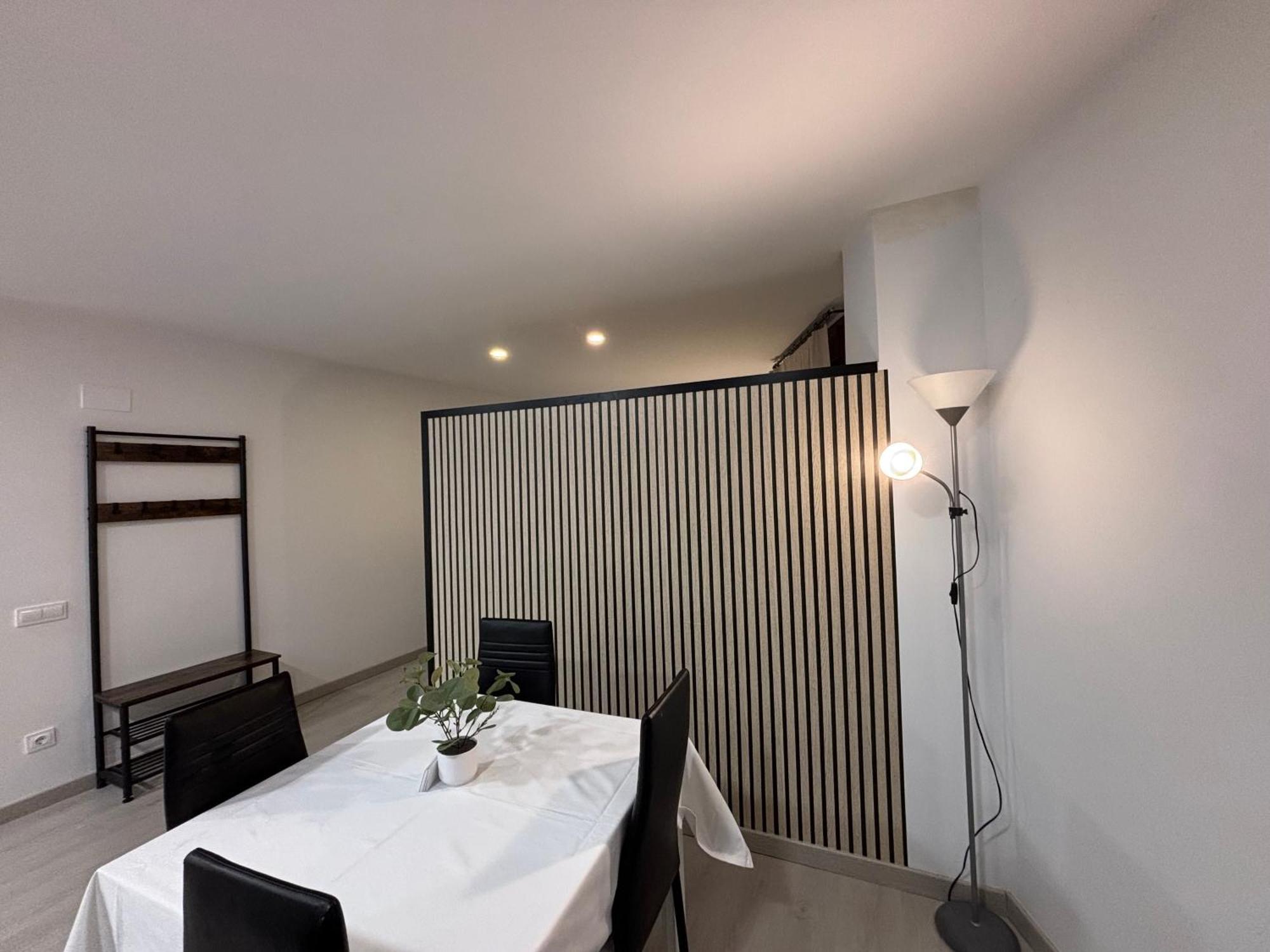 Apartament Gritella Cornudella de Montsant ภายนอก รูปภาพ